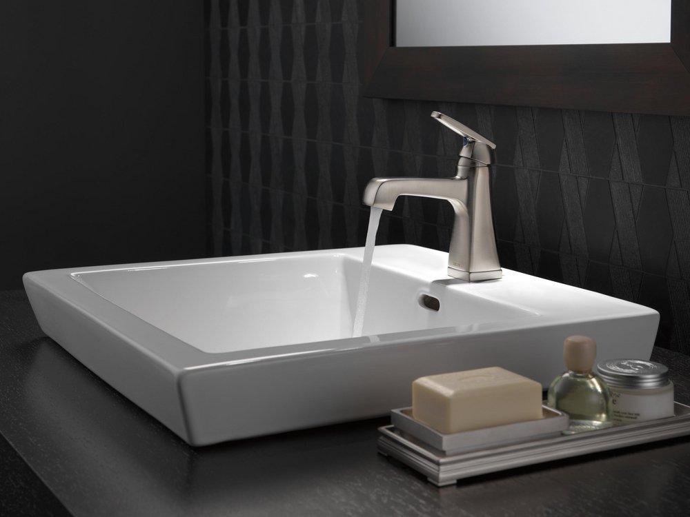 Delta Faucet Brilliance Stainless Single Handle Centerset Bathroom Sink Faucet with Pop-Up Drain Assembly 