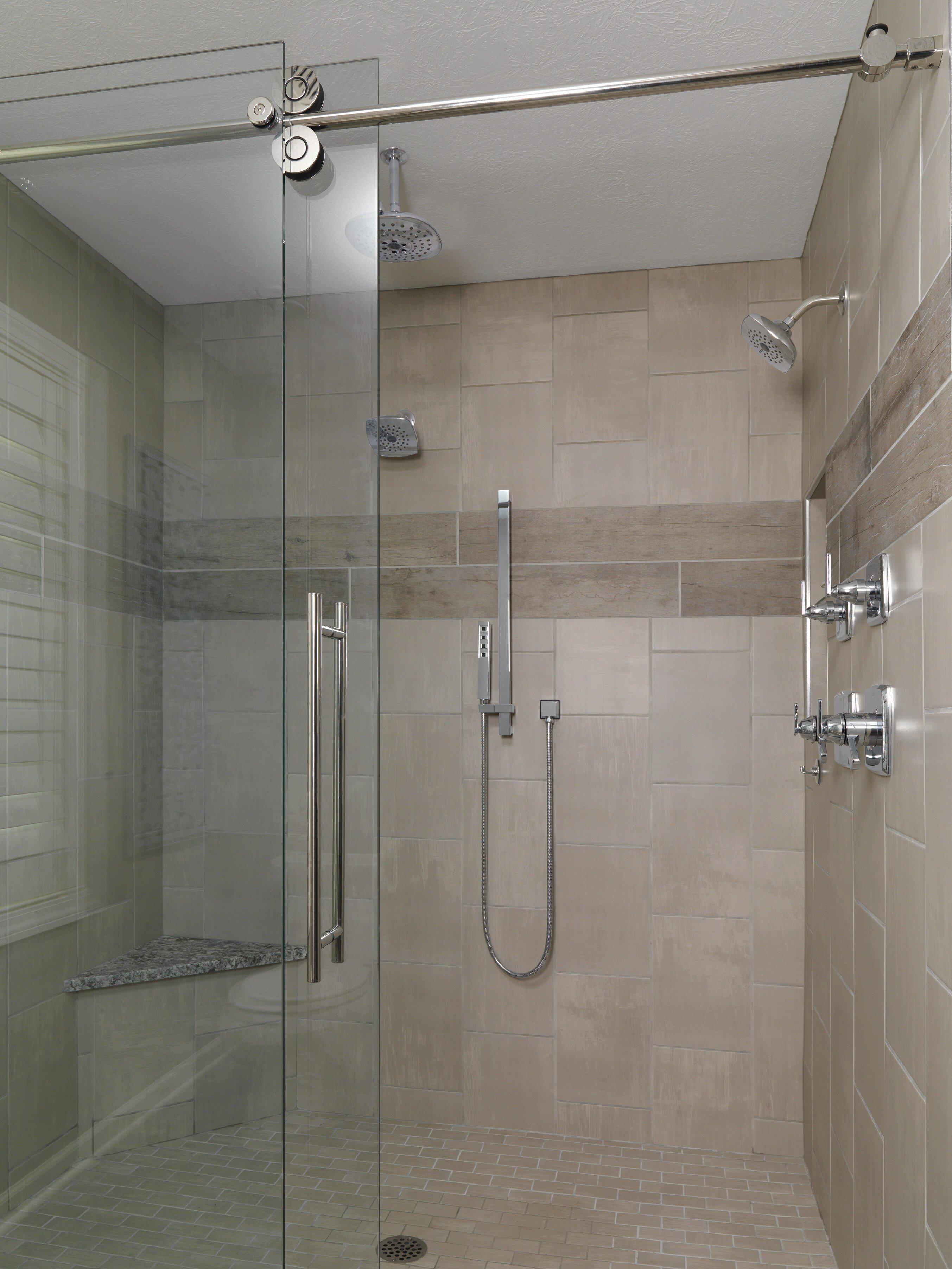 Delta Faucet Brilliance Stainless Two Handle Dual Function Bathtub & Shower Faucet (Trim Only) 