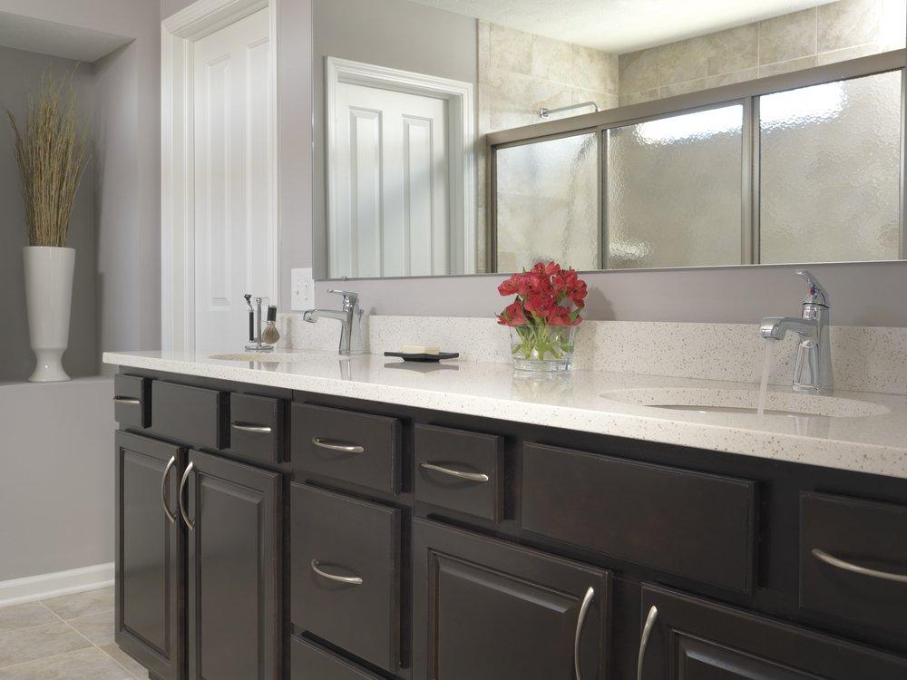 Delta Faucet Chrome Single Handle Centerset Bathroom Sink Faucet with Pop-Up Drain Assembly 