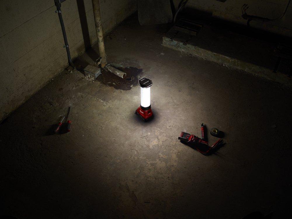 Milwaukee® LED Latern/Flood Light 