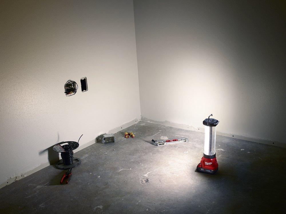 Milwaukee® LED Latern/Flood Light 