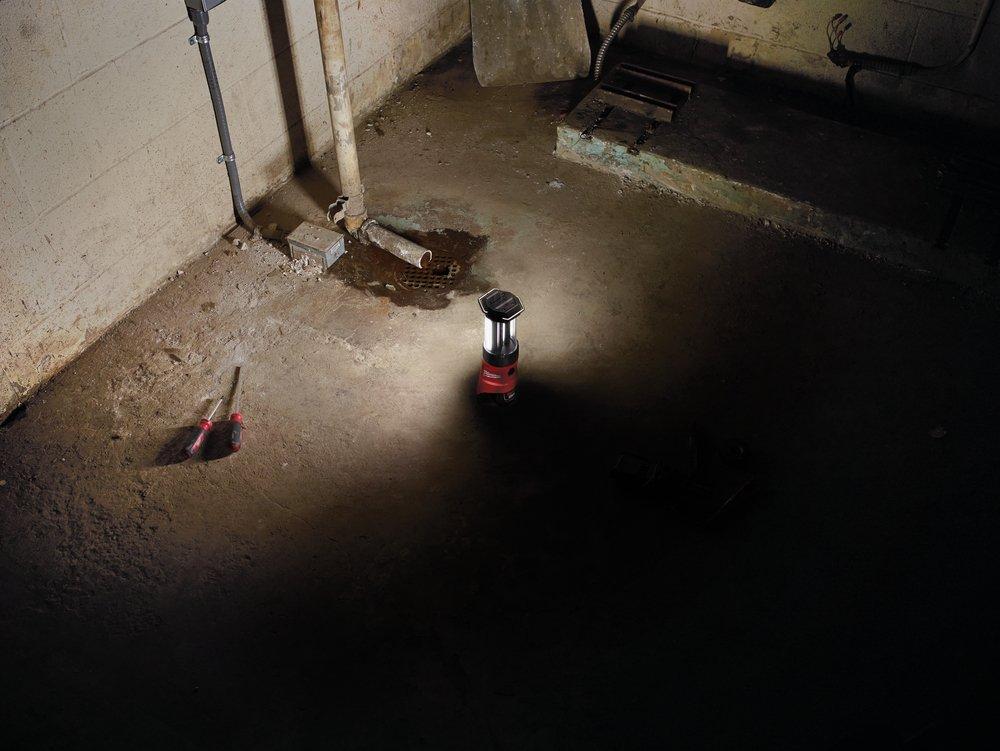 Milwaukee® LED Latern/Flood Light 