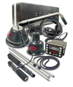 Big Foot Leak Detector with Multi-Sensor in Black