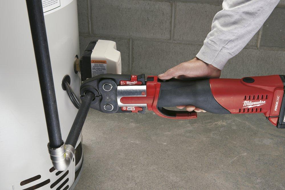 Milwaukee&reg; Black 2 in. Press Jaw 