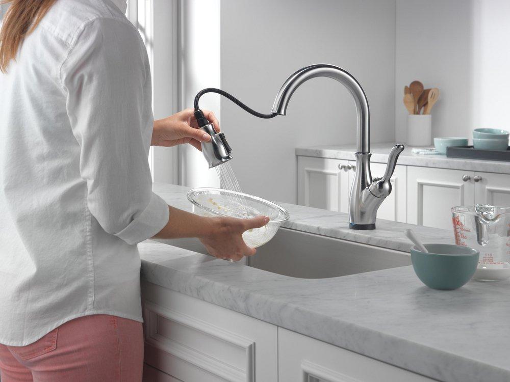 Delta Faucet Arctic Stainless Single Handle Pull Down Touch Activated Kitchen Faucet 