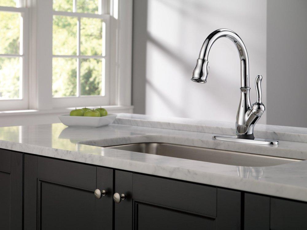 Delta Faucet Chrome Single Handle Pull Down Touch Activated Kitchen Faucet 