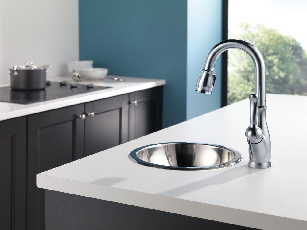 Delta Faucet Arctic Stainless Single Handle Pull Down Bar Faucet 