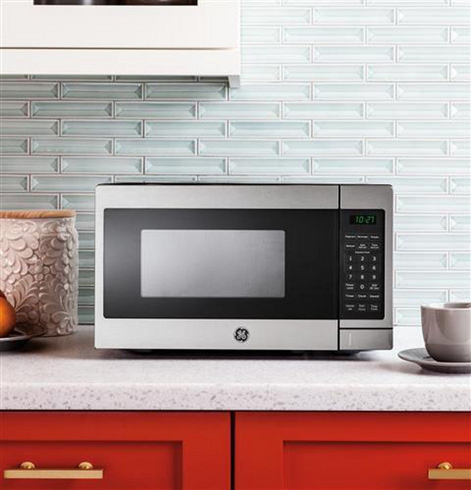 GE&reg; Stainless Steel 0.7 cu. ft. 700 W Countertop Microwave 