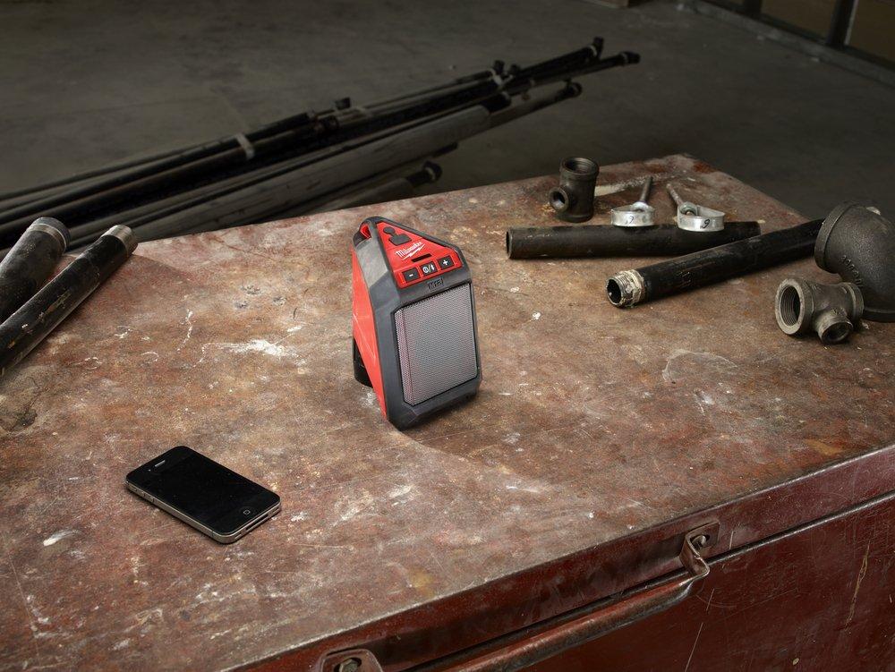 Milwaukee&reg; Black Cordless Bluetooth Speaker 