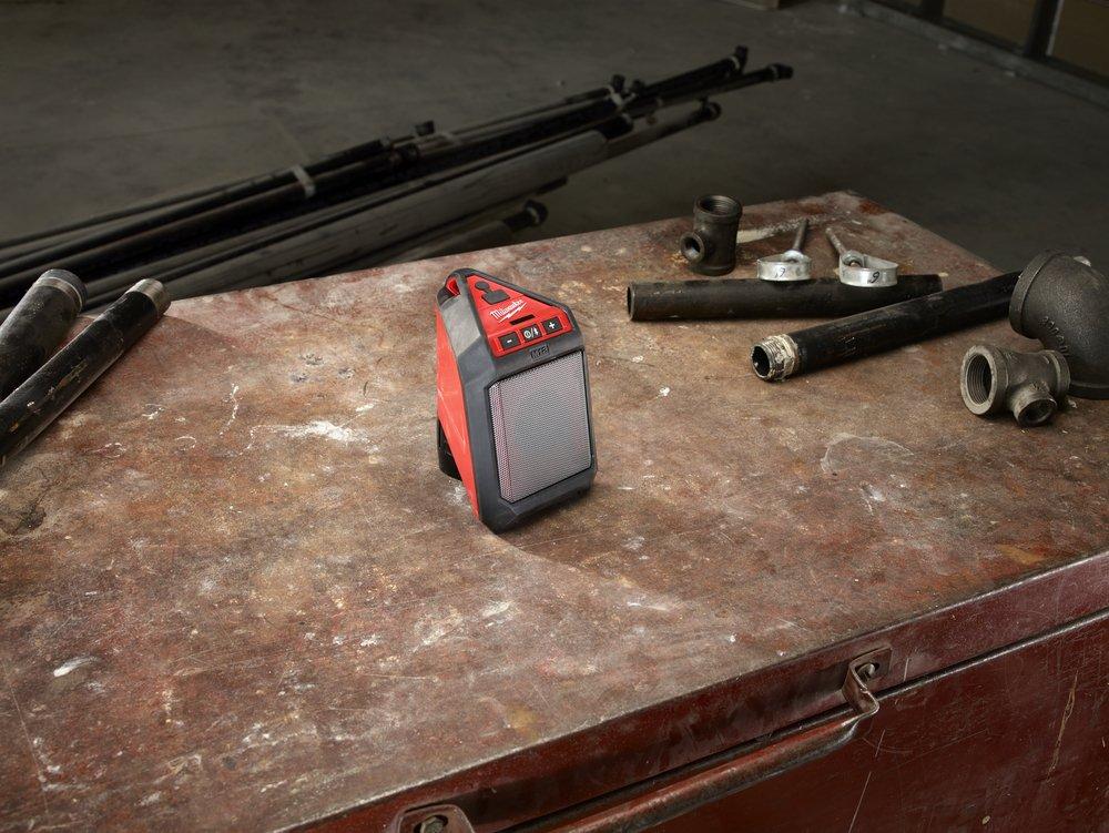 Milwaukee&reg; Black Cordless Bluetooth Speaker 