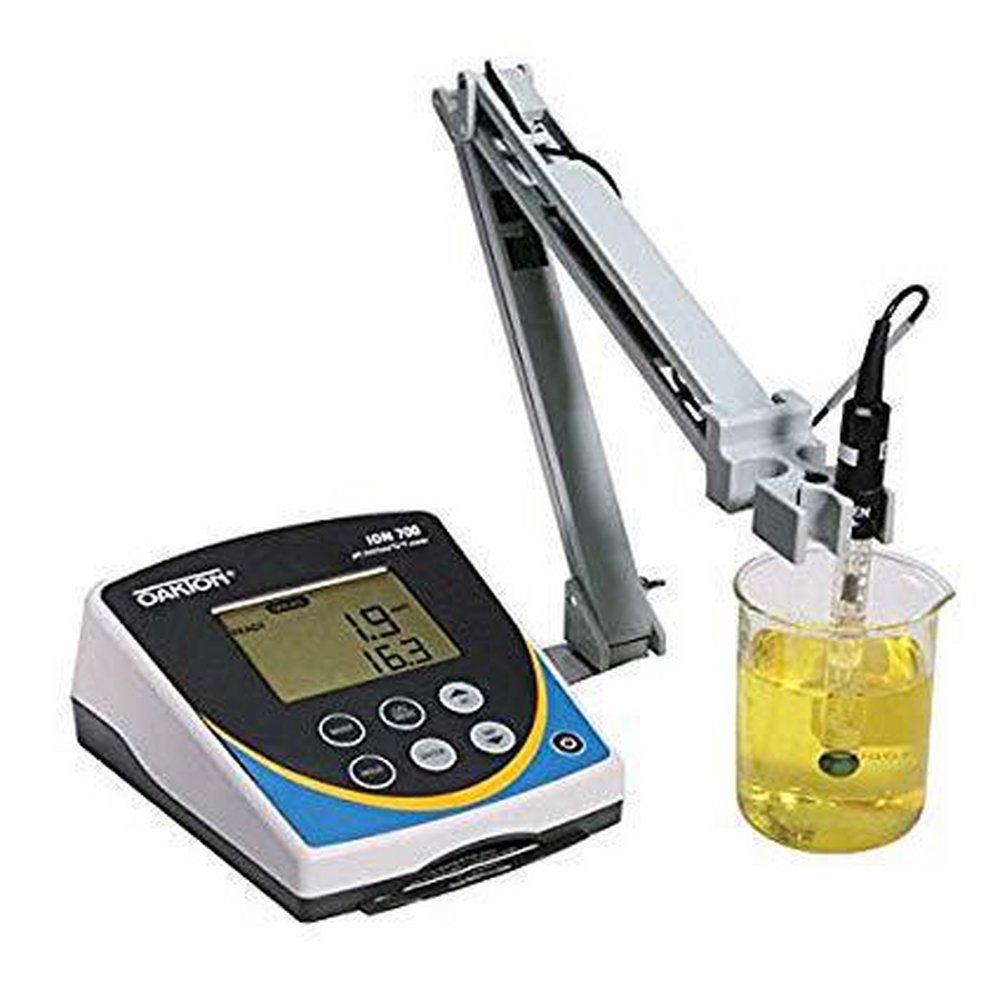Oakton Instruments Ionization 700 Benchtop Meter with DJ Glass 