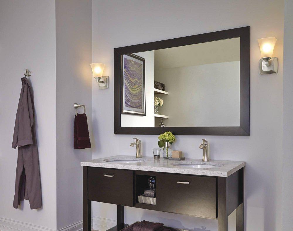 Moen Oil Rubbed Bronze 100W Wall Sconce Bath Light Fixture 