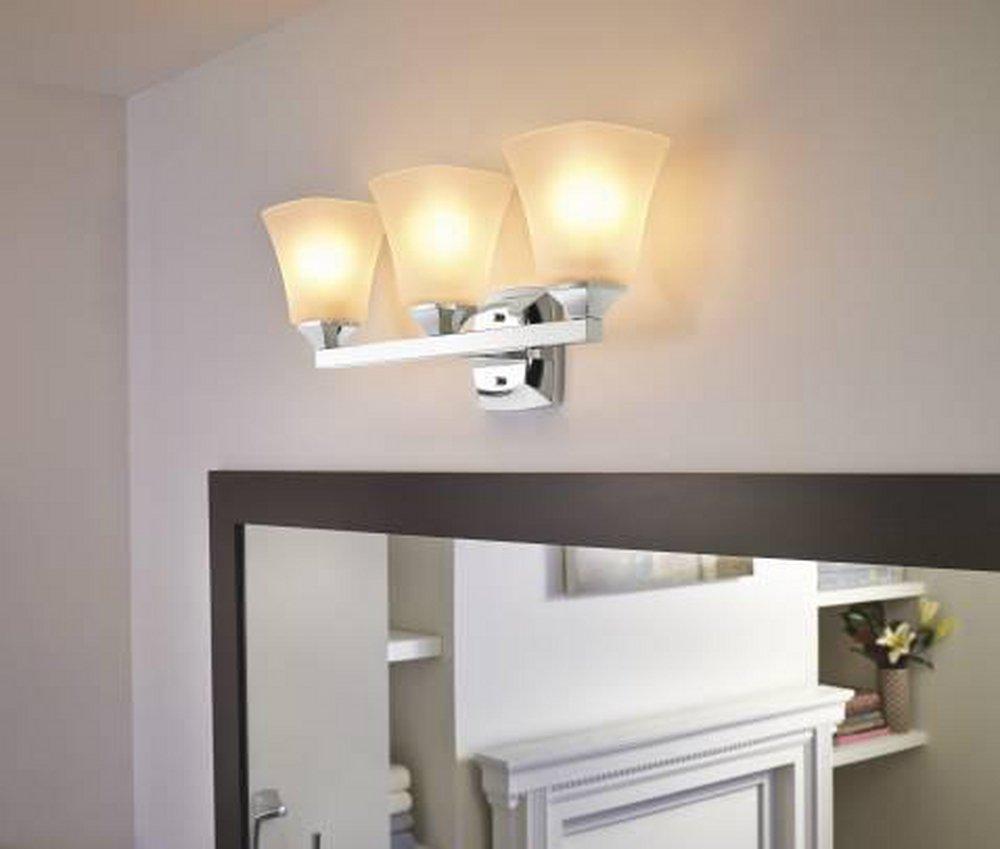 Moen Polished Chrome 3-Globe Light Fixture 