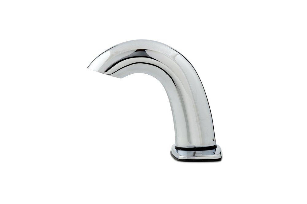 Zurn Polished Chrome 1.2 gpm Battery Sensor Faucet with 4 in. Cover Plate 
