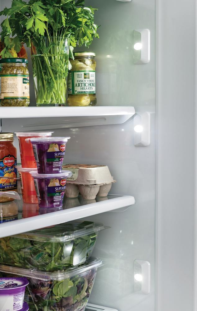 Frigidaire Stainless 32 in. 18.6 cu. ft. Full Refrigerator 