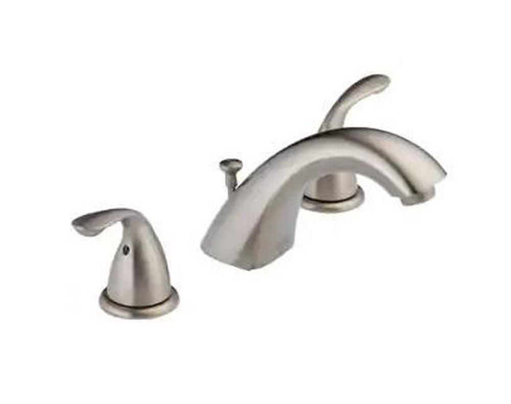 Symmons Industries Polished Chrome Two Handle Centerset Bathroom Sink Faucet in Polished Chrome 