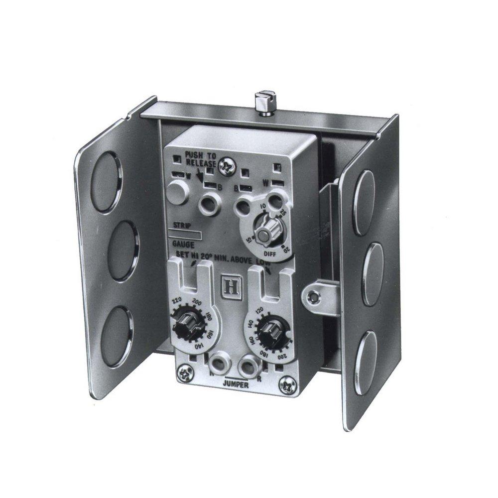 Resideo 130 to 240 Deg F Hydronic Aquastat UL MP466 3-7/8 x 4-1/8 in. 