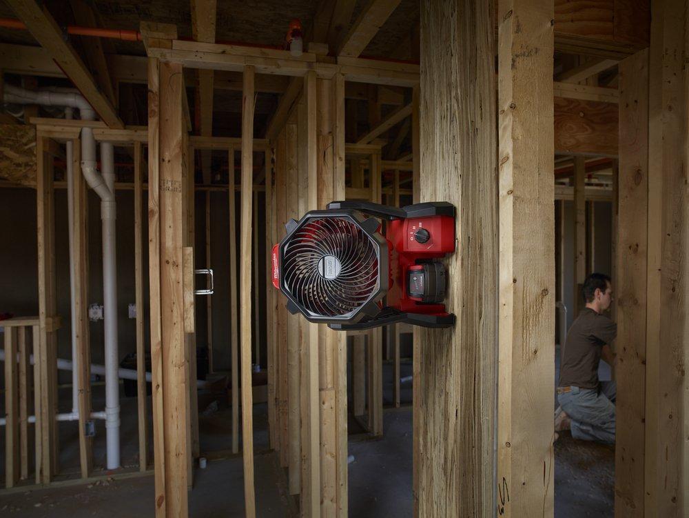 Milwaukee&reg; Black Fan Tool Only 