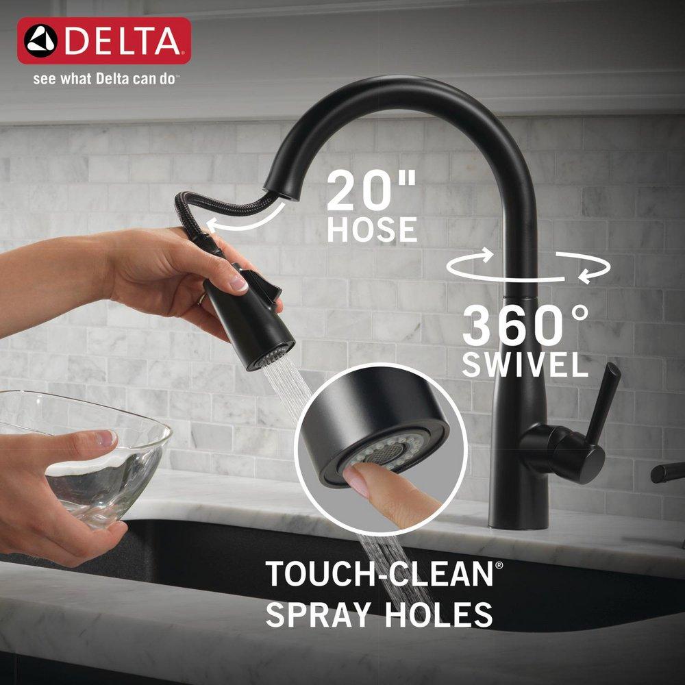 Delta Faucet Matte Black Single Handle Pull Down Kitchen Faucet 