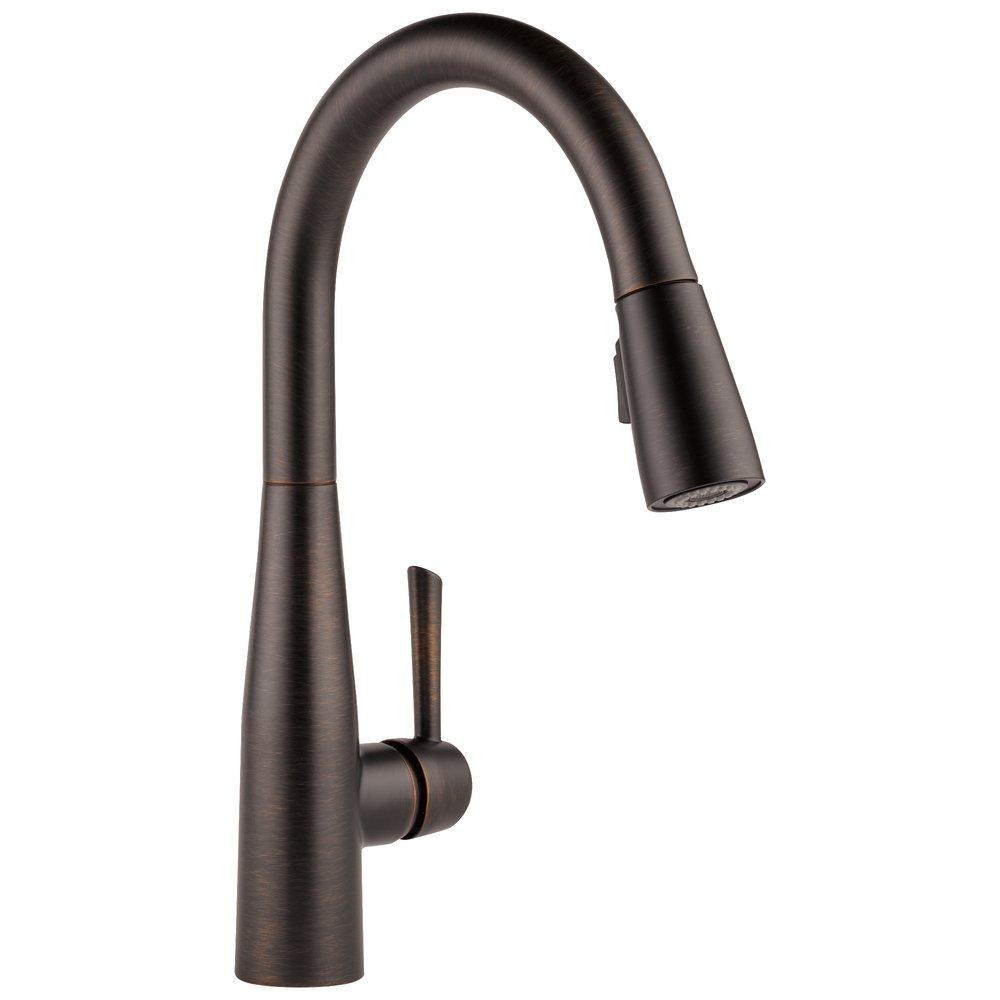 Delta Faucet Venetian&reg; Bronze Single Handle Pull Down Kitchen Faucet 