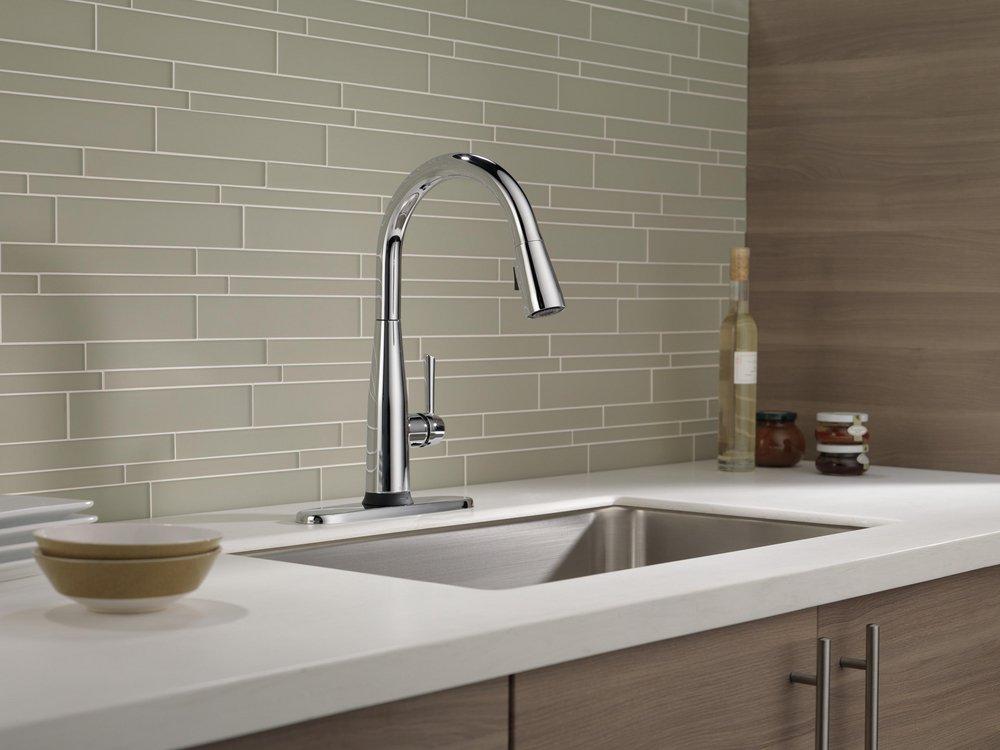Delta Faucet Chrome Single Handle Pull Down Touch Activated Kitchen Faucet 