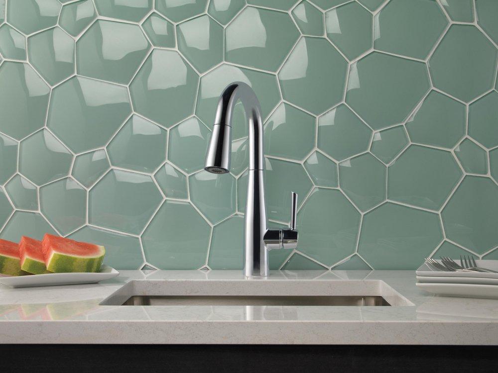 Delta Faucet Matte Black Single Handle Pull Down Bar Faucet 