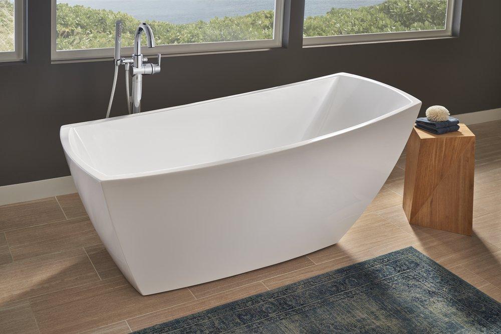 JACUZZI&reg; White 67 x 31 in. Freestanding Bathtub with End Drain 