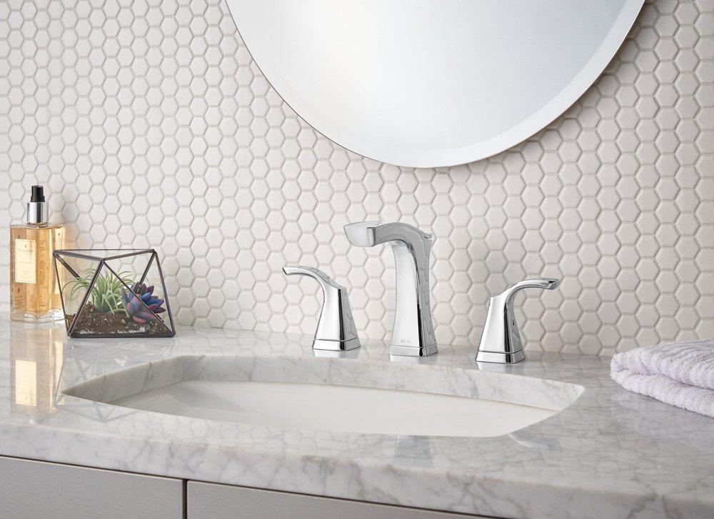 Delta Faucet Chrome Two Handle Widespread Bathroom Sink Faucet with Pop-Up Drain Assembly 