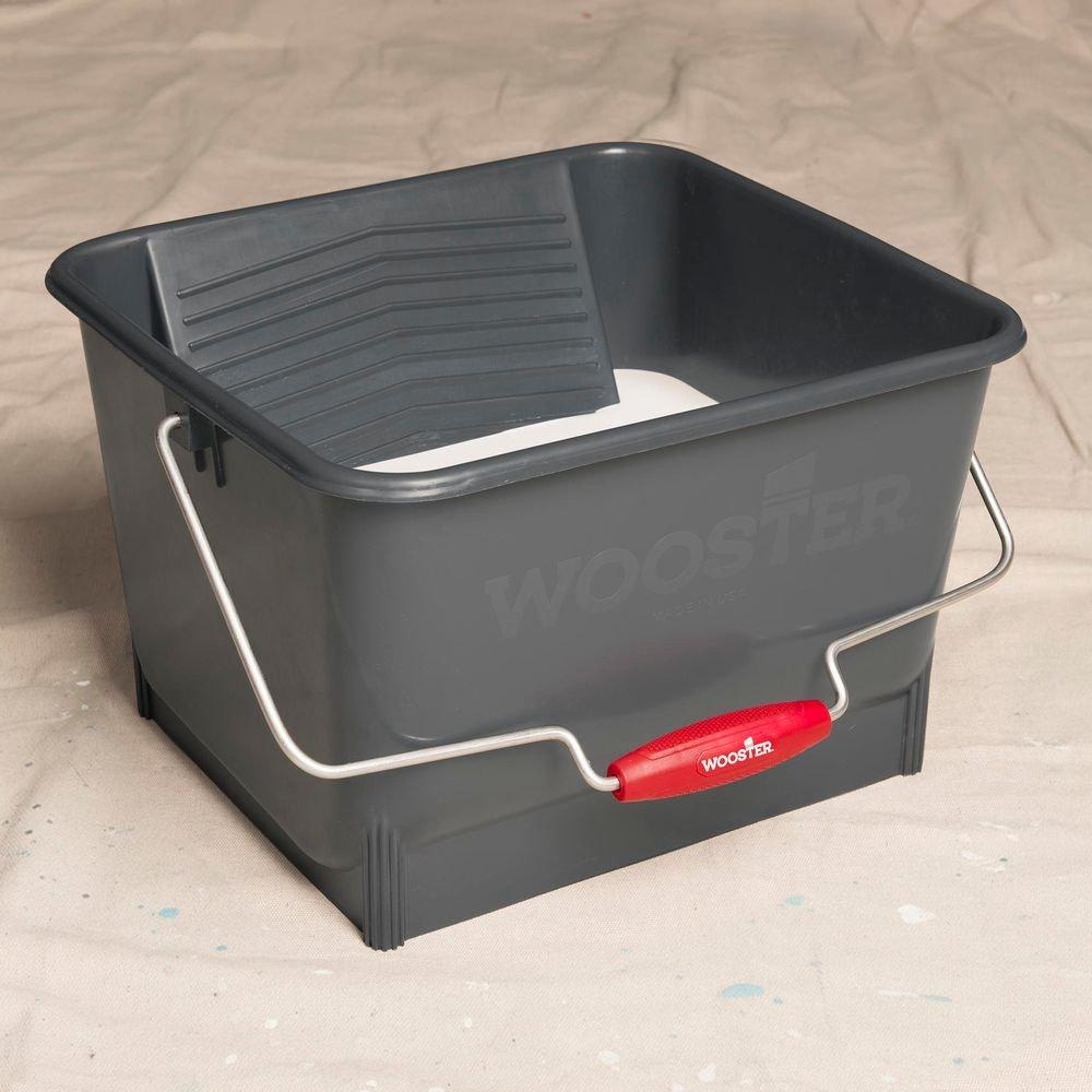 Wooster&reg; Green Plastic Bucket 