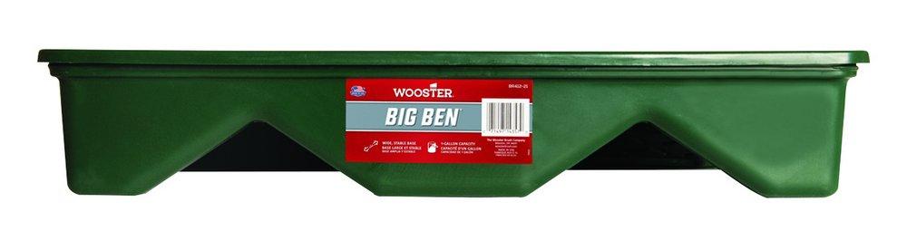Wooster&reg; Green 16 in. Plastic Paint Tray in Green 