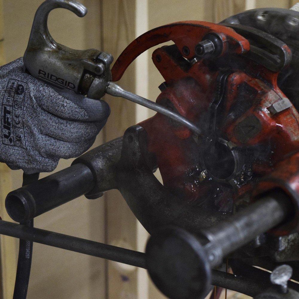 Oatey&reg; Dark Thread Cutting Oil 