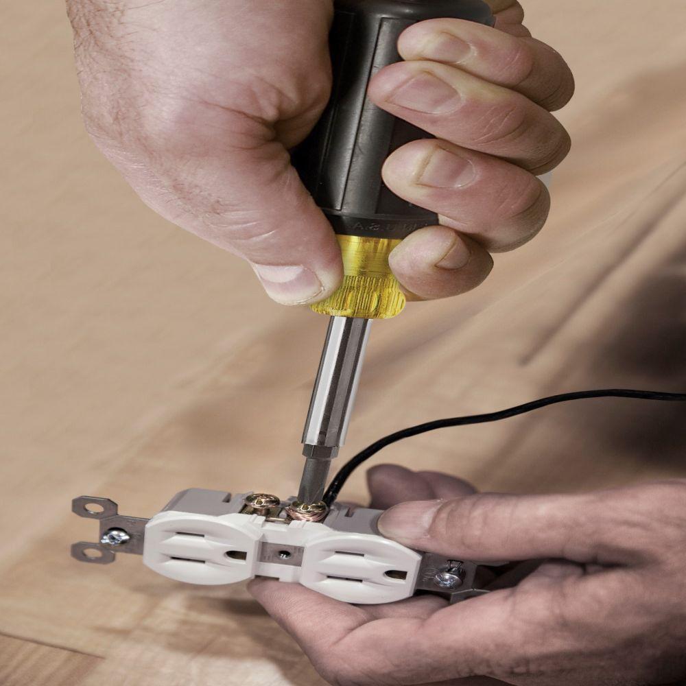 Klein Tools Black Manual Slotted 1 Piece Screwdriver 