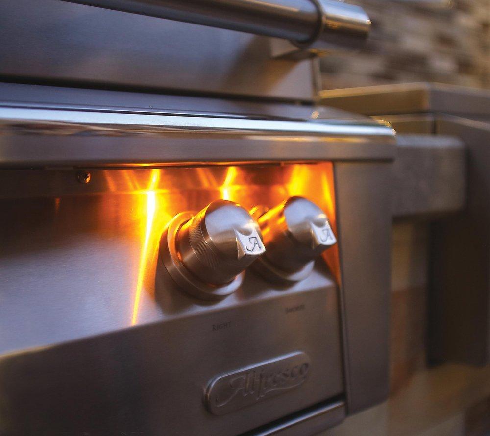 Alfresco Stainless Steel 42 in. 3-Burner Built-in Grill in Stainless Steel 