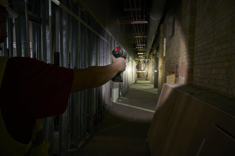 Milwaukee&reg; Red LED Flashlight 