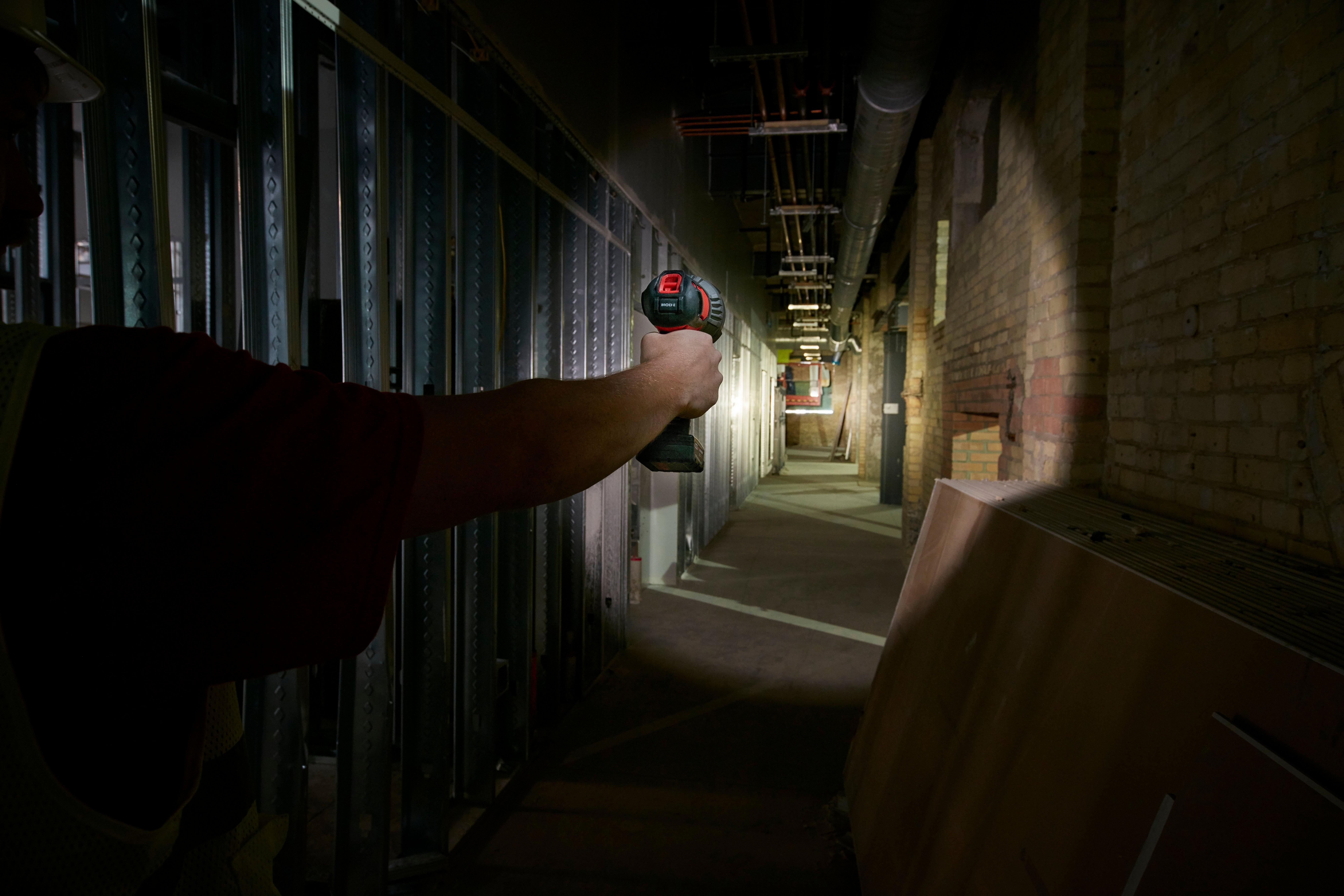 Milwaukee&reg; Red LED Flashlight 