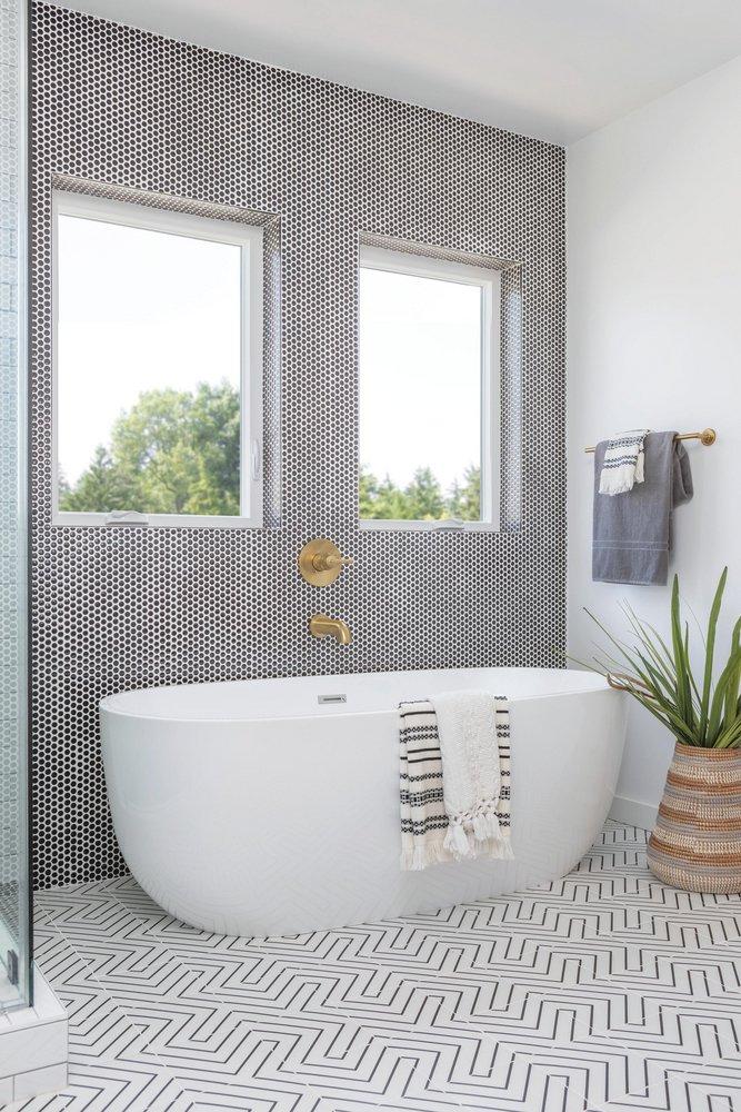 Delta Faucet Brilliance® Champagne Bronze Single Handle Wall Mount Filler (Trim Only) 