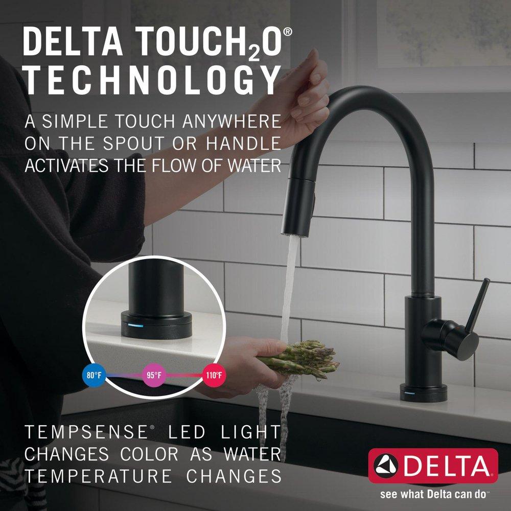 Delta Faucet Matte Black Single Handle Pull Down Touch Activated Kitchen Faucet 