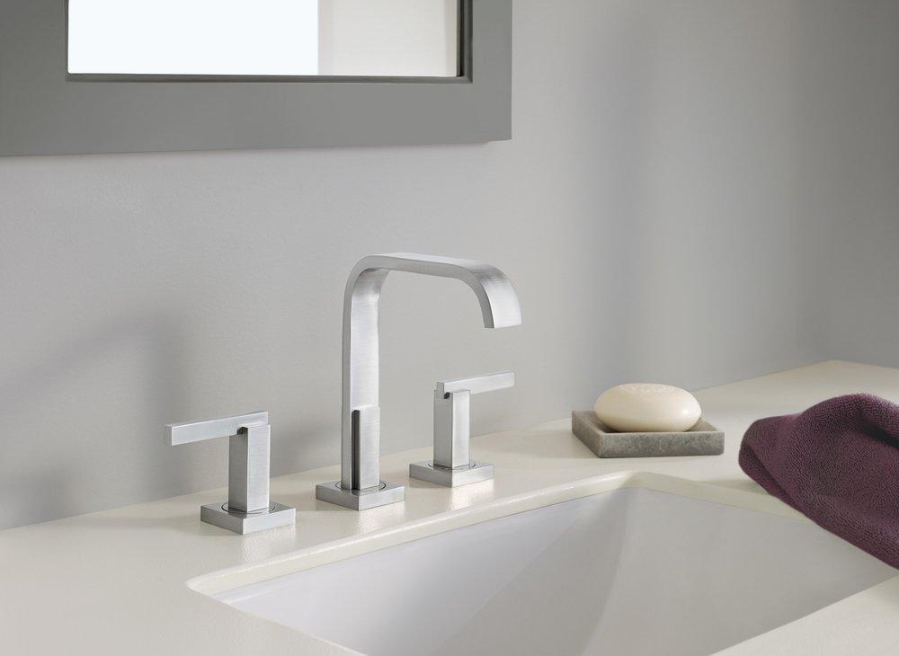 Gerber Plumbing Chrome Widespread Bathroom Sink Faucet with Double Lever Handle 