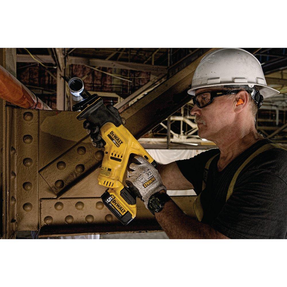DEWALT Yellow Cordless Lithium-Ion Reciprocating Saw 