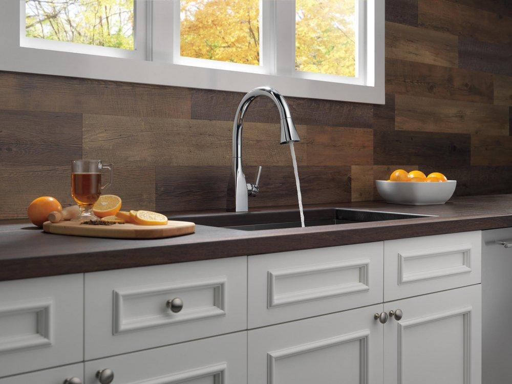 Delta Faucet Chrome Single Handle Pull Down Kitchen Faucet 