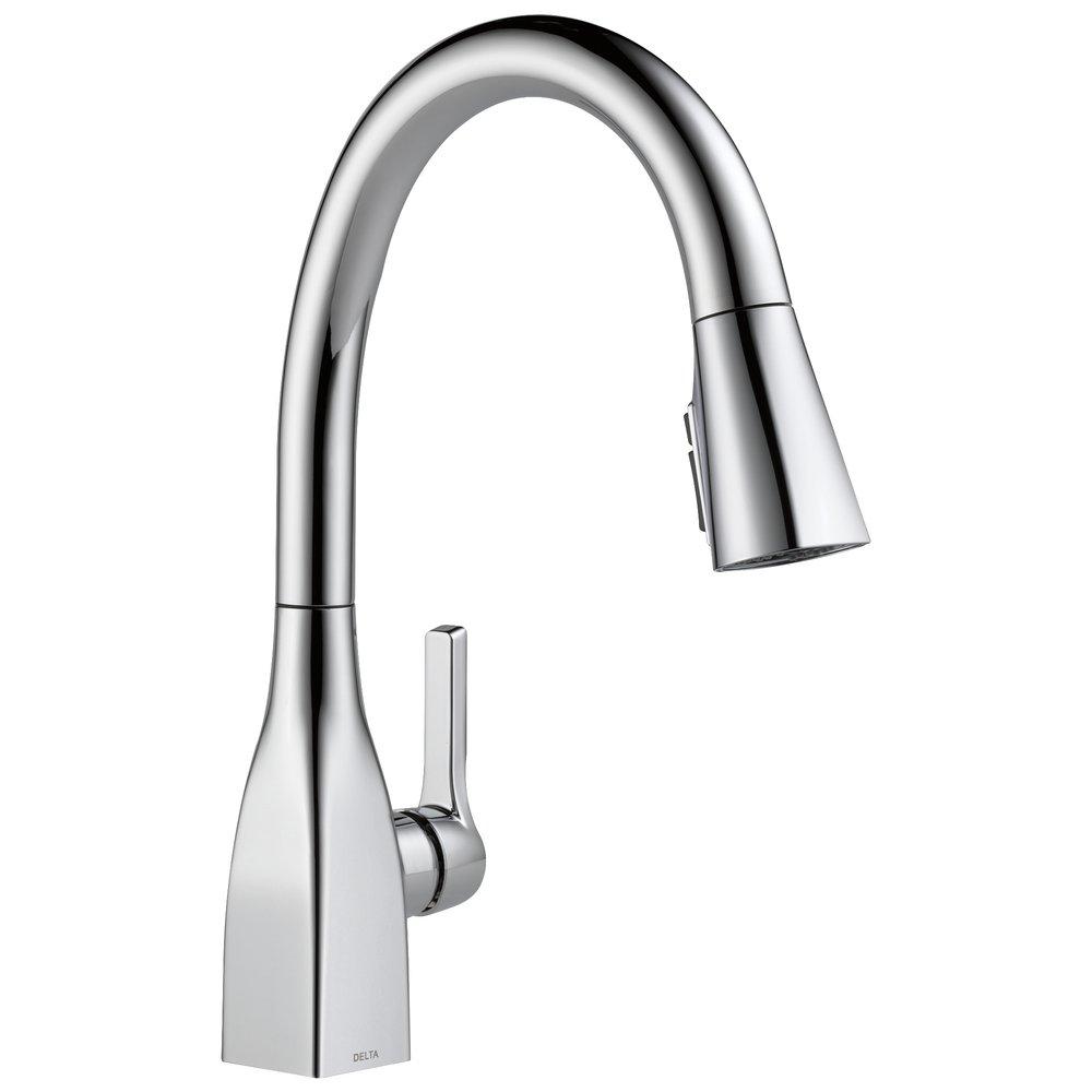 Delta Faucet Chrome Single Handle Pull Down Kitchen Faucet 