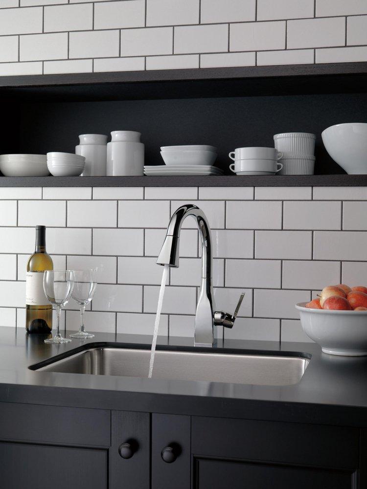 Delta Faucet Chrome Single Handle Lever Bar Faucet 