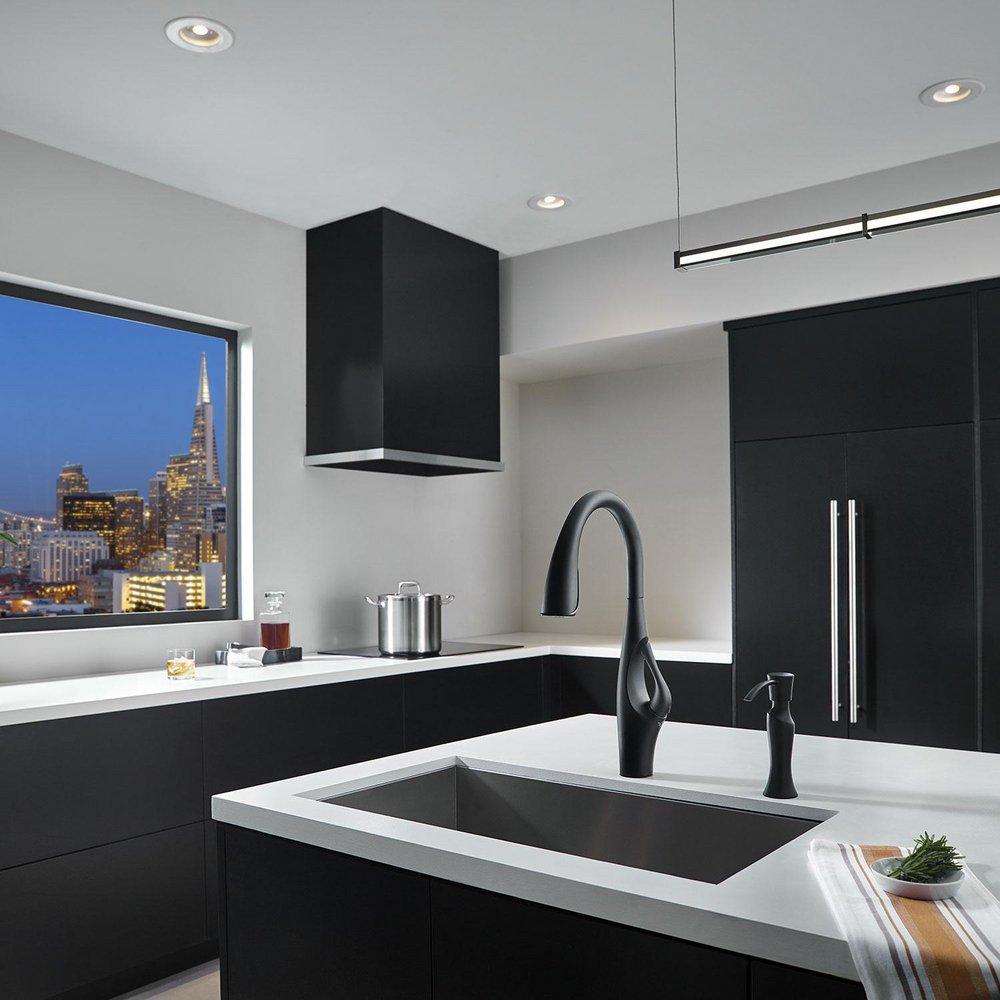 Pfister Matte Black Single Handle Pull Down Kitchen Faucet 