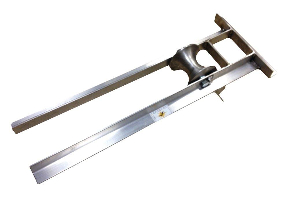 Southland Tool Manufacturing Up Manhole ROLR GUIDE Aluminum Aluminum ROLR 