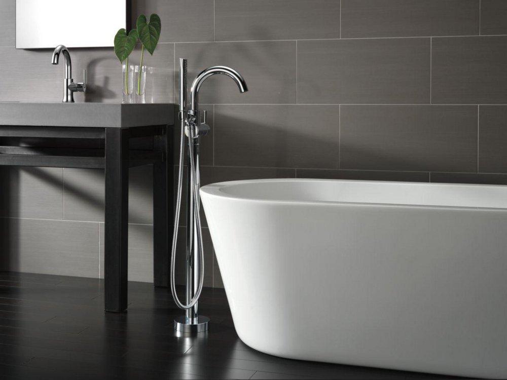 Delta Faucet Brilliance Champagne Bronze Single Handle Monoblock Bathroom Sink Faucet 
