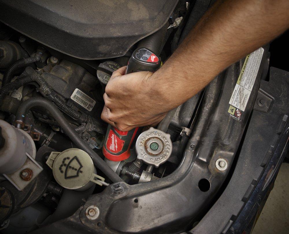 Milwaukee&reg; Black Hex Right Angle Impact Driver Kit 