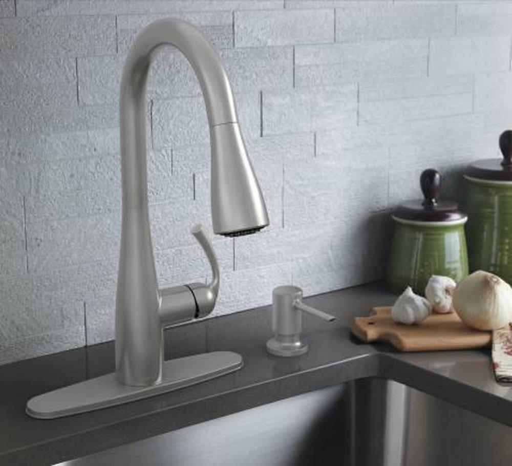 Moen Spot Resist&trade; Stainless Single Handle Pull Down Kitchen Faucet 