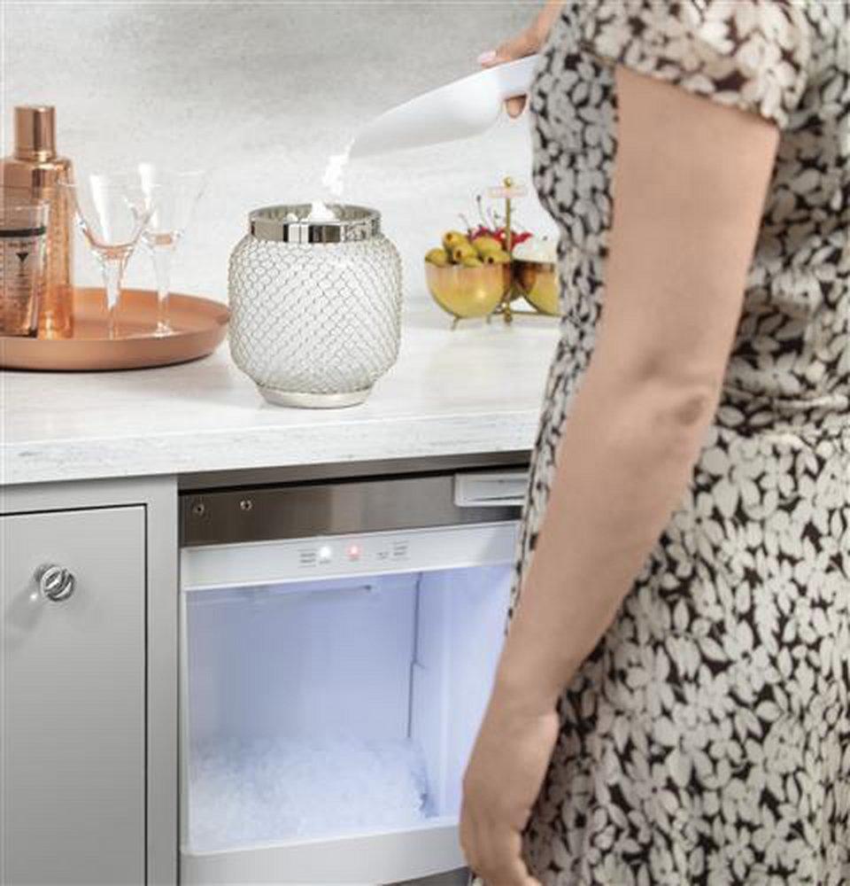 GE&reg; Stainless Steel 34-7/8 in. 26 lb Ice Maker 