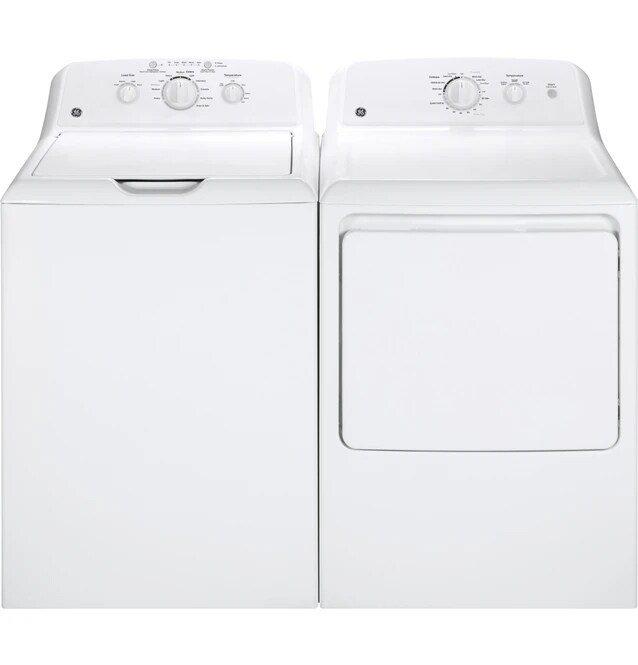 GE&reg; White 27 in. 6.2 cu. ft. Gas Dryer 