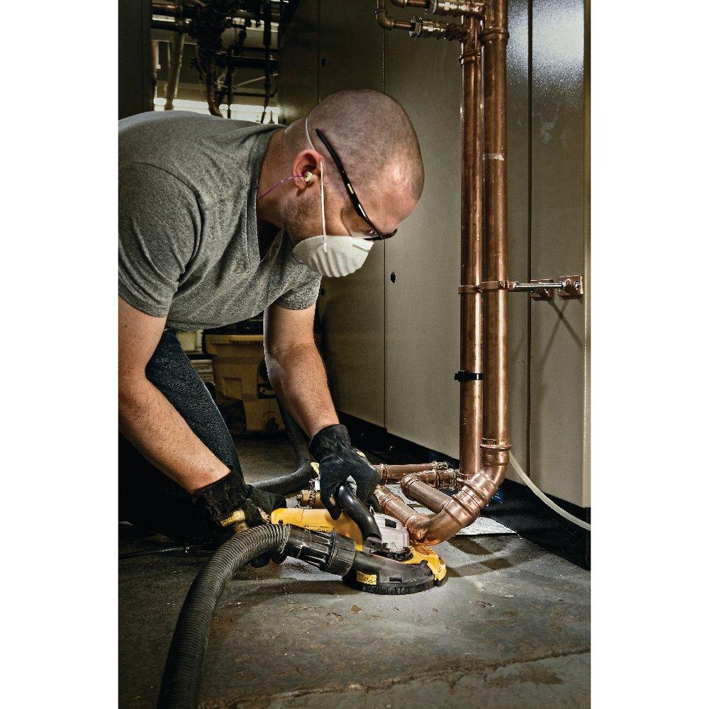 DEWALT Yellow/Black Surface Grinding Dust Shroud Kit 